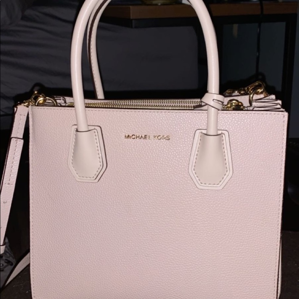 MK purse